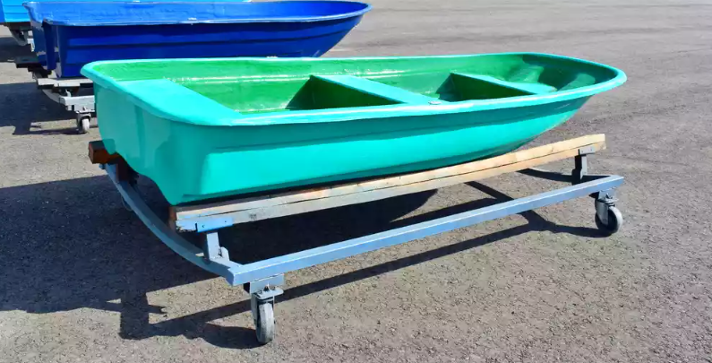 Стеклопластиковая лодка Старт (тримаран) в Коврове