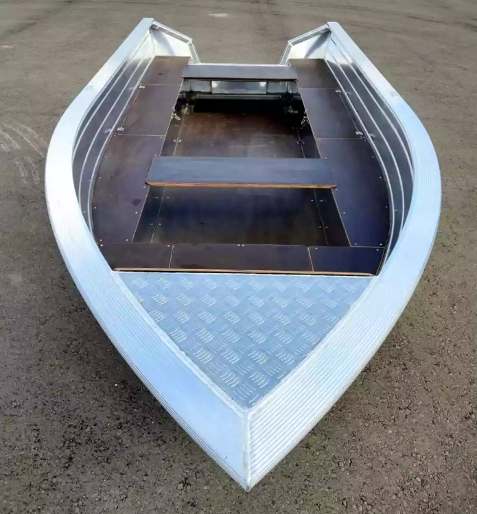 Алюминиевая лодка Неман-400 в Коврове