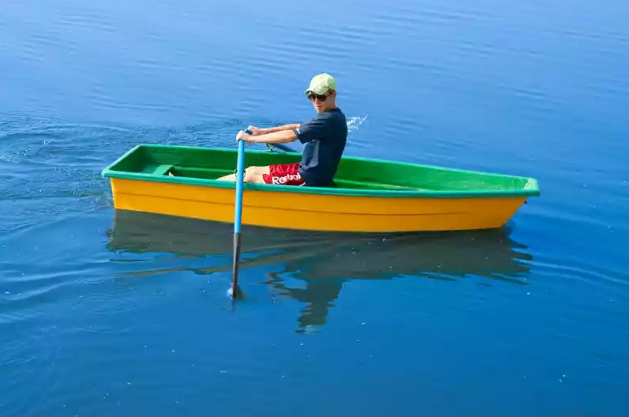 Стеклопластиковая лодка Малютка в Коврове
