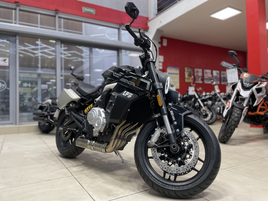 Мотоцикл Benda LFS 700 в Коврове