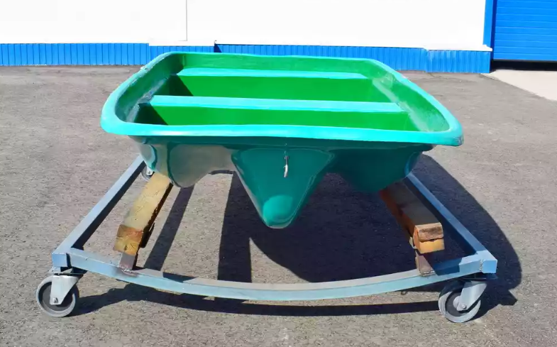 Стеклопластиковая лодка Старт (тримаран) в Коврове