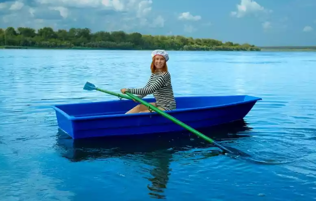 Стеклопластиковая лодка Малютка в Коврове