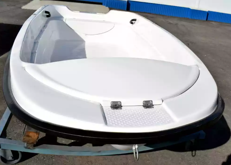 Стеклопластиковая лодка Пингвин (тримаран) в Коврове