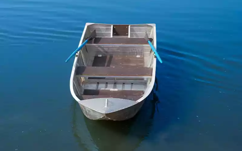 Алюминиевая лодка Вятка-Профи 37 в Коврове