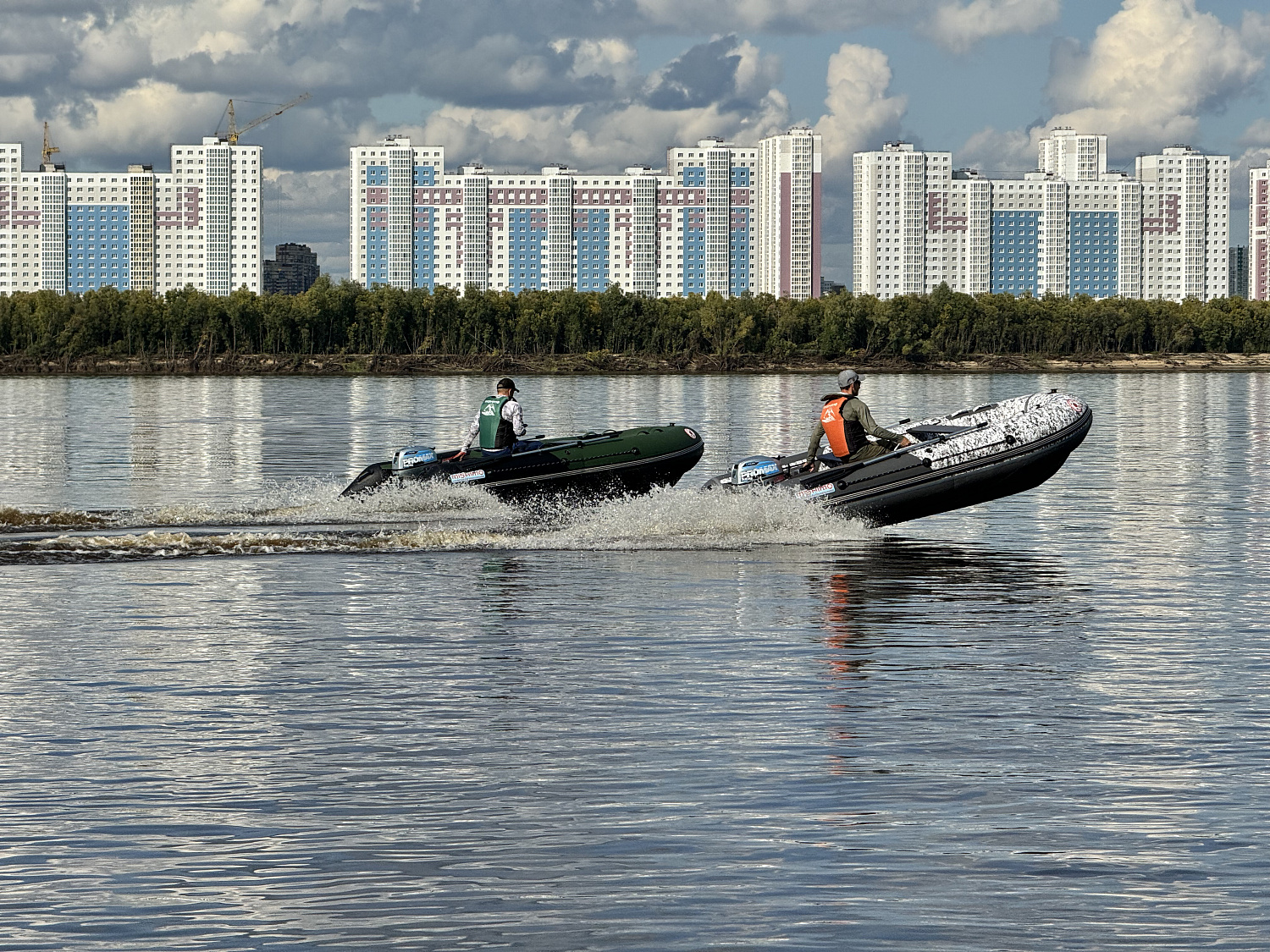 Лодка MISHIMO BIG FLOOR 440 в Коврове