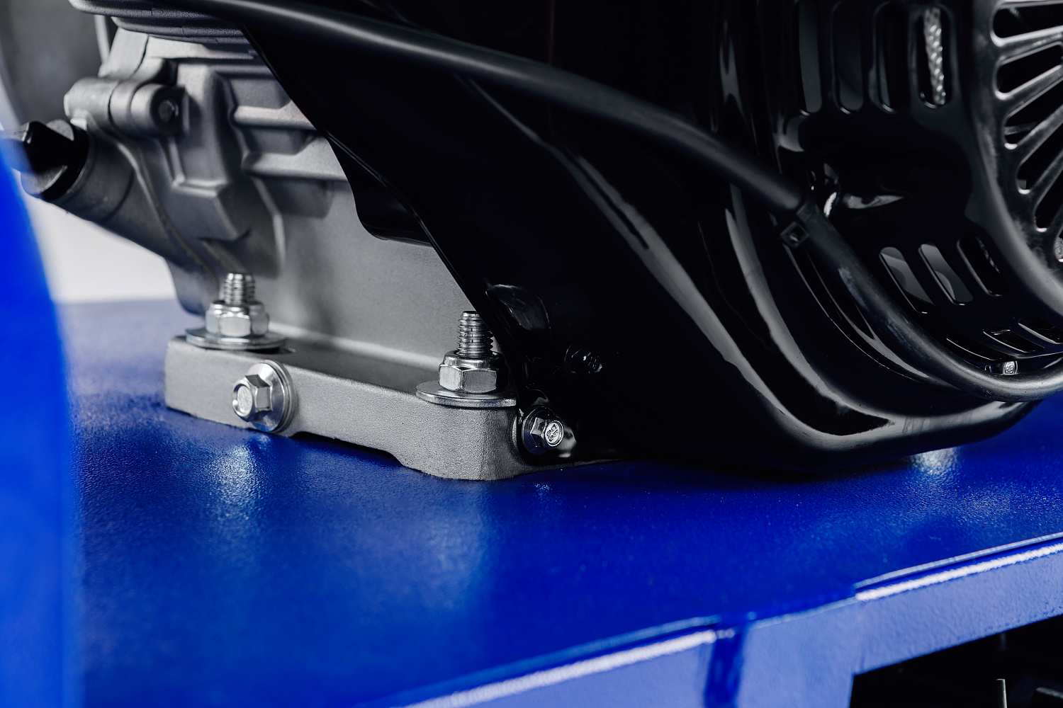 Мотобуксировщик SNOW DOG 17 с эл. запуском (DINKING) в Коврове